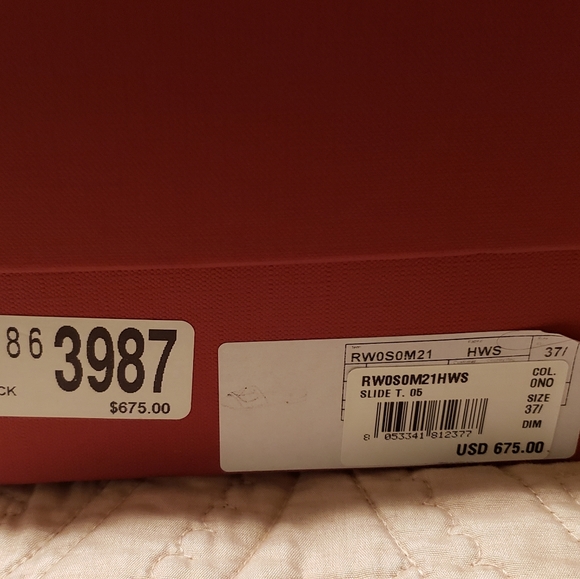 Sandals - Picture 4 of 4